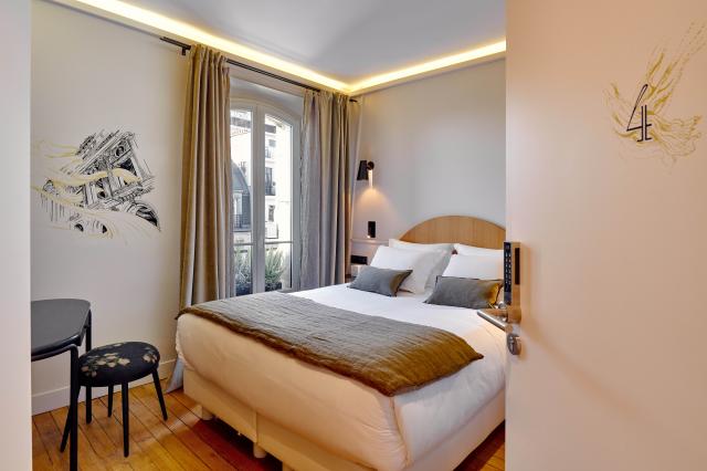 Tinah Paris - chambre