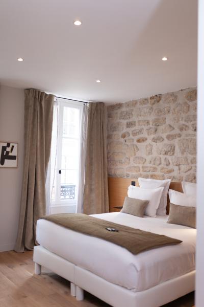 Tinah Paris Champs Élysées - chambre