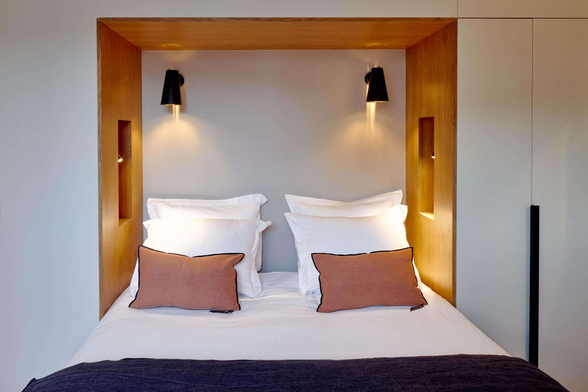 Tinah Paris, Réaumur